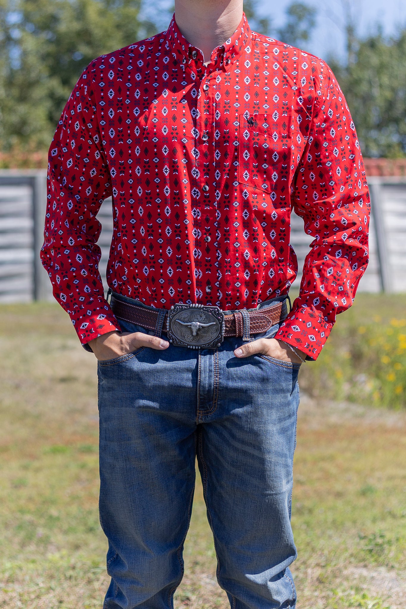 Rodeo Clothing | Chemise | Red Aztec