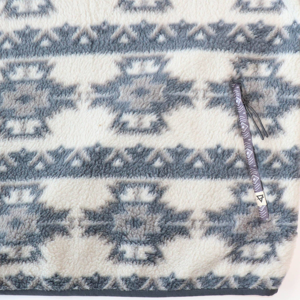 Liv Outdoor | Pull-Over | Subzero