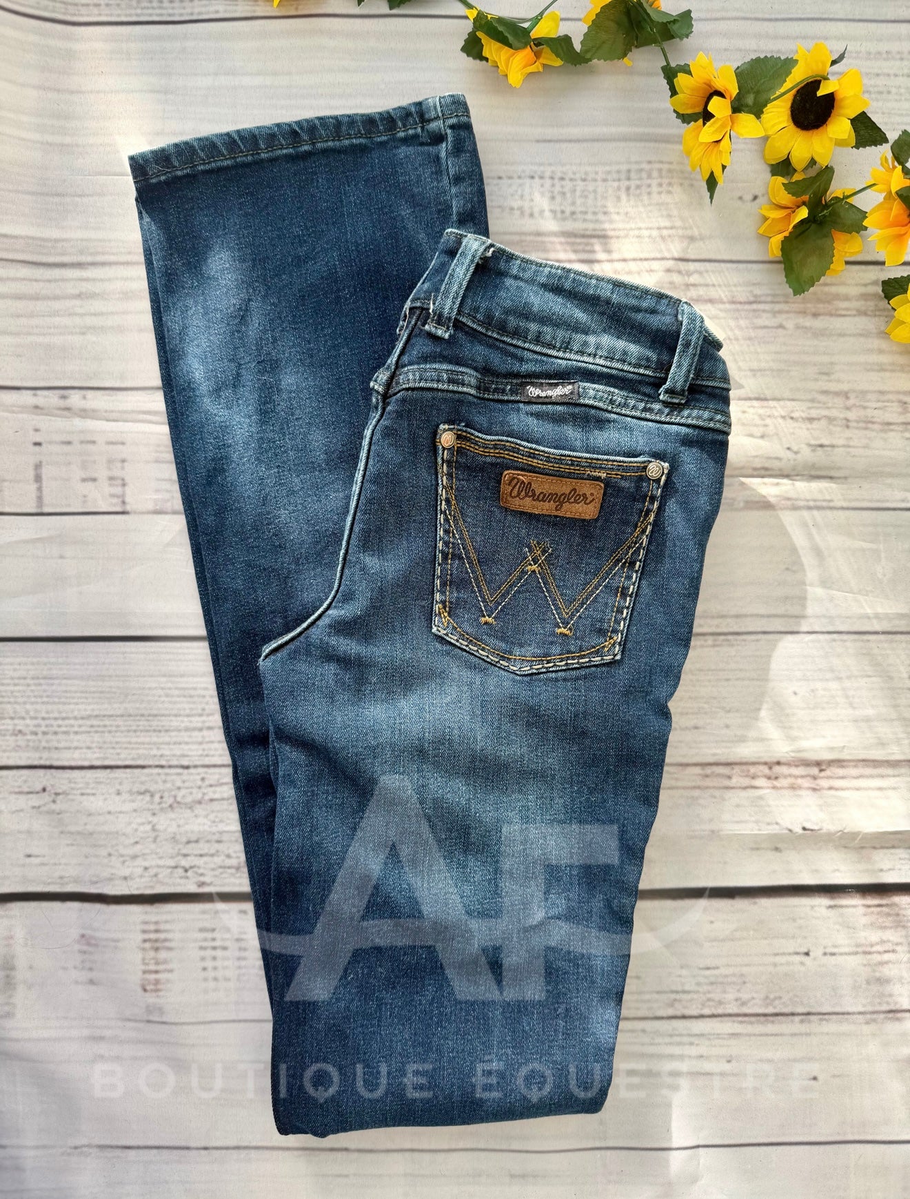 Wrangler | Retro Mae Tan | 5/6x36