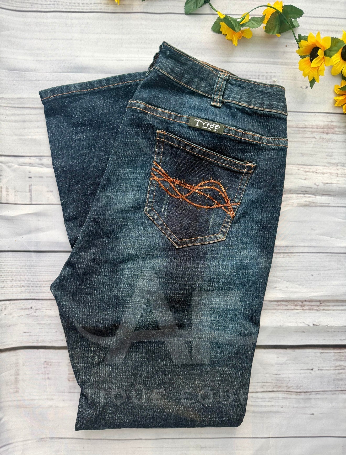 Cowgirl Tuff | Lazy Day II | 34x33