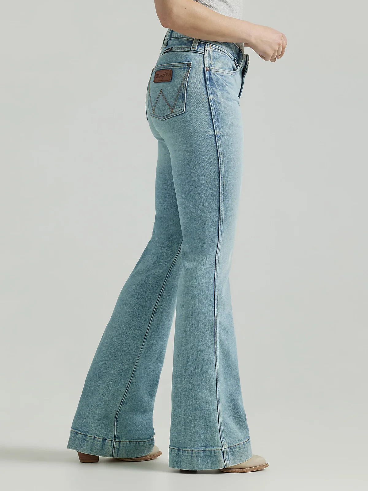 Wrangler | Florence Wash Retro Bailey Trouser | 30x34