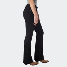 Load the image into the gallery, Wrangler | Black Bootcut | 15x34
