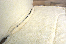 Load the image into the gallery, BIENTÔT DISPONIBLES | Tapis | Wool Felt Gris Fur