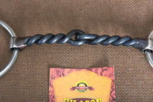 Load the image into the gallery, Mors | Loose Ring Twisted