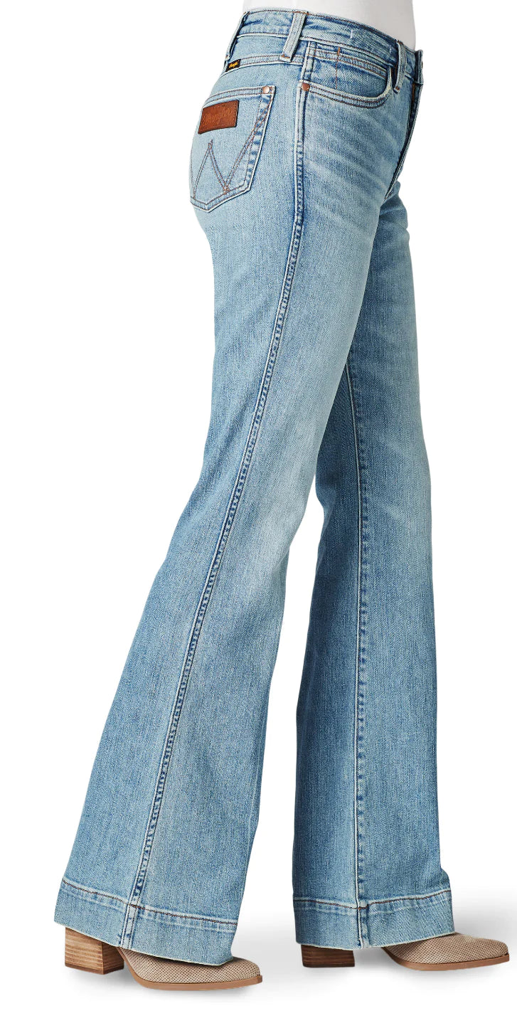 Wrangler | High Emma Trouser (31x34 & 32x34)