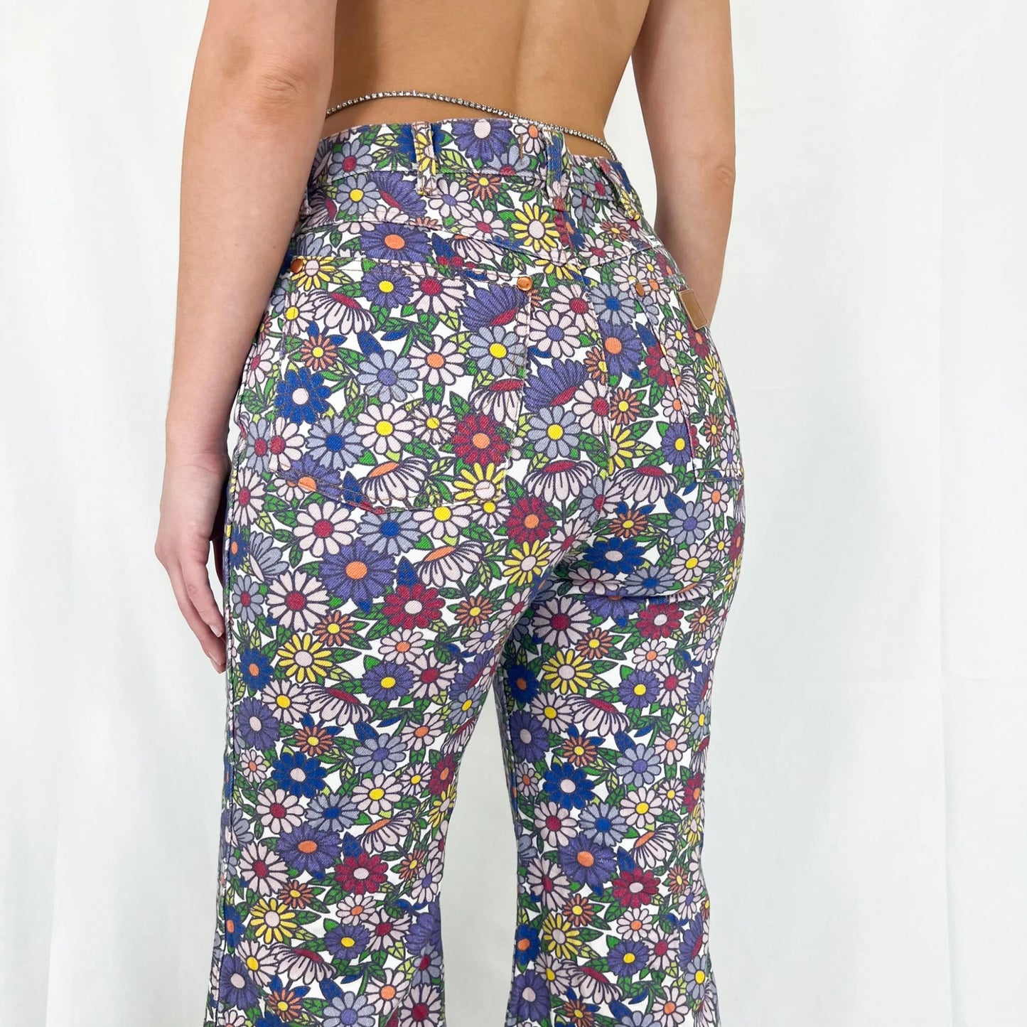 Wrangler | Daisy | 27x32