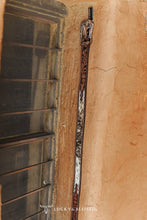 Load the image into the gallery, BIENTÔT DISPONIBLES | Ceinture | Vache Tooled Cuir
