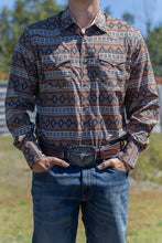 Load the image into the gallery, Rodeo Clothing | Chemise | Tan Aztec
