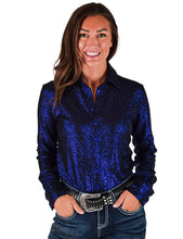 Charger l&#39;image dans la galerie, Cowgirl Tuff | Chemise Pullover | Indigo Shimmer
