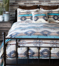 Load the image into the gallery, Bedding Set | Wrangler Lone Mountain
