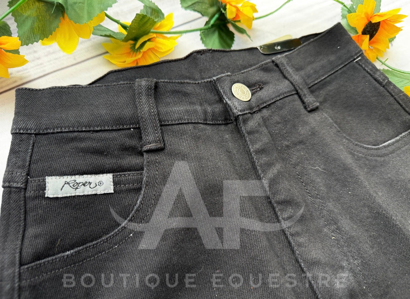 Roper | Vintage Black | 1x36