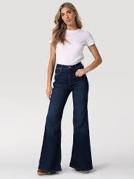 Wrangler | Wanderer 622 High Flare | 30x34