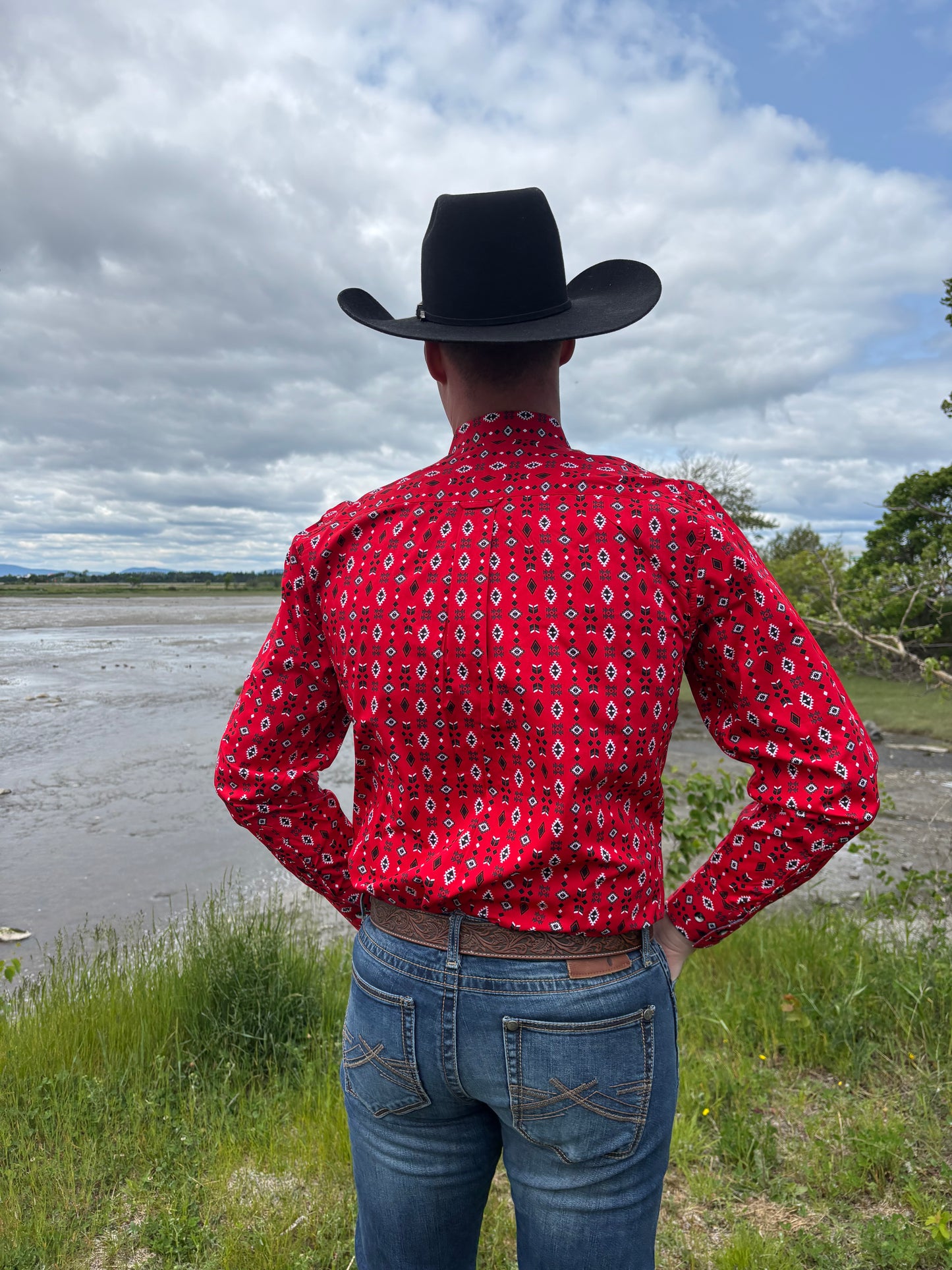 Rodeo Clothing | Chemise | Red Aztec