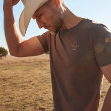 Charger l&#39;image dans la galerie, Cowboy Cool | T-Shirt | Vintage Beer
