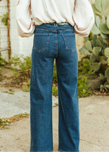 Charger l&#39;image dans la galerie, L&amp;B | Wide Leg Front Pocket
