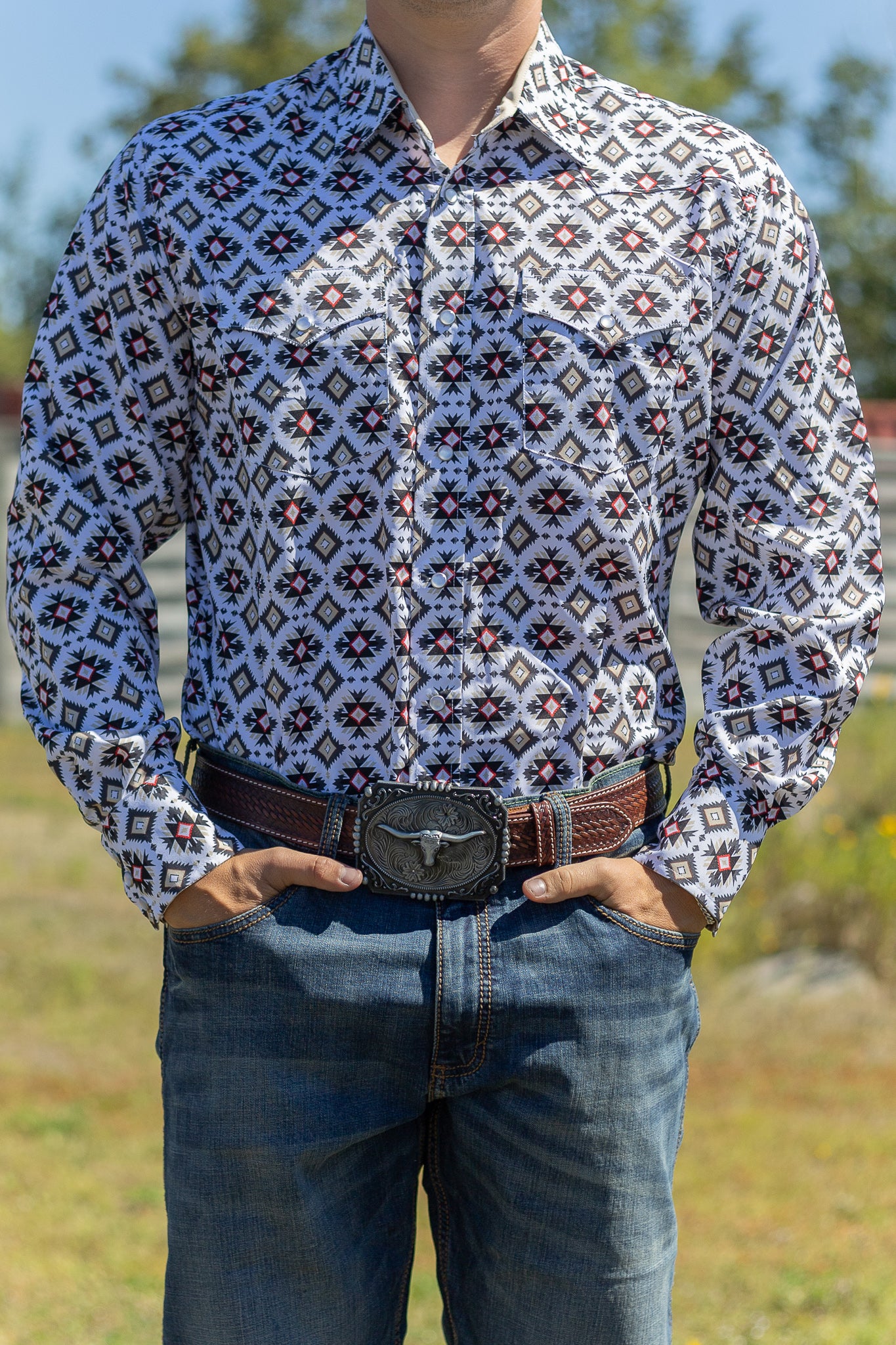 Rodeo Clothing | Chemise | Pearl Snap Modal Aztec Print