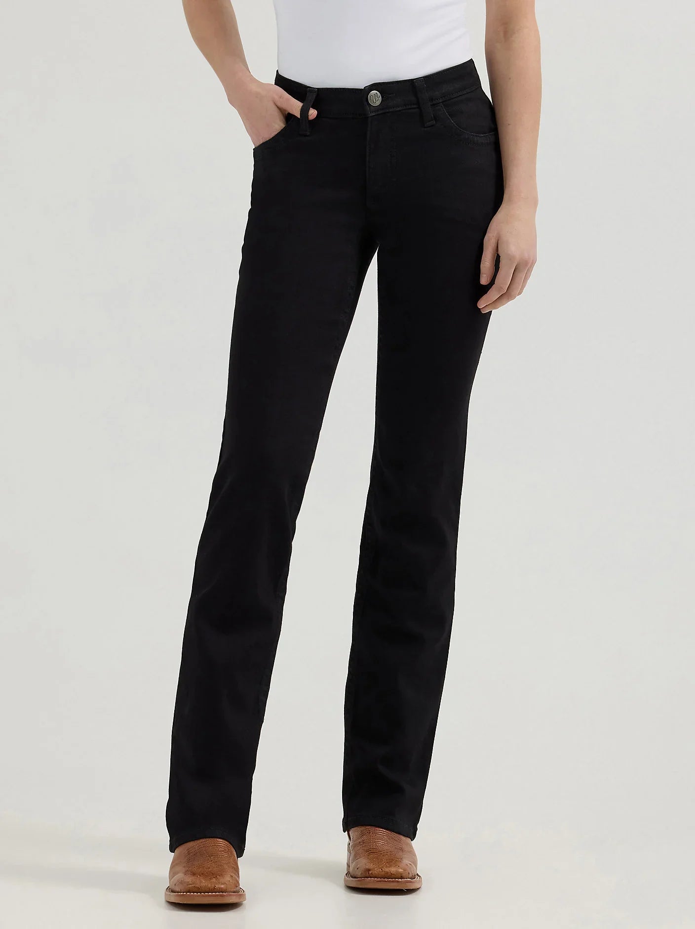 Wrangler | Willow Black | 30x34