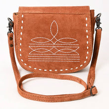 Charger l&#39;image dans la galerie, Sacoche à Bandoulière | Flap Suede Southwestern Stitching
