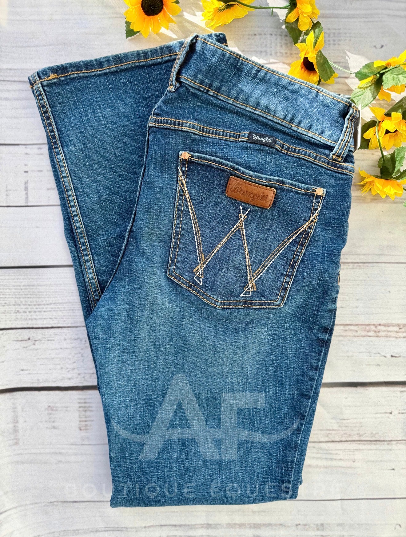 Wrangler | Retro Mae Twist | 17x34