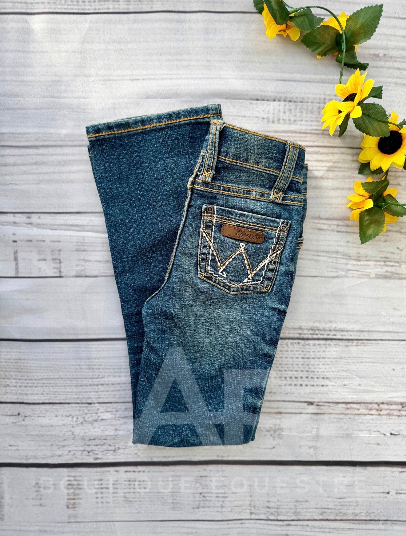 Wrangler | Stitch Tan | 6