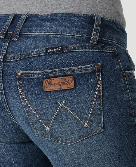Wrangler | Retro Mae Jodie | 27x34