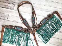 Charger l&#39;image dans la galerie, Ensemble | Beaded &amp; Turquoise Suede Fringe
