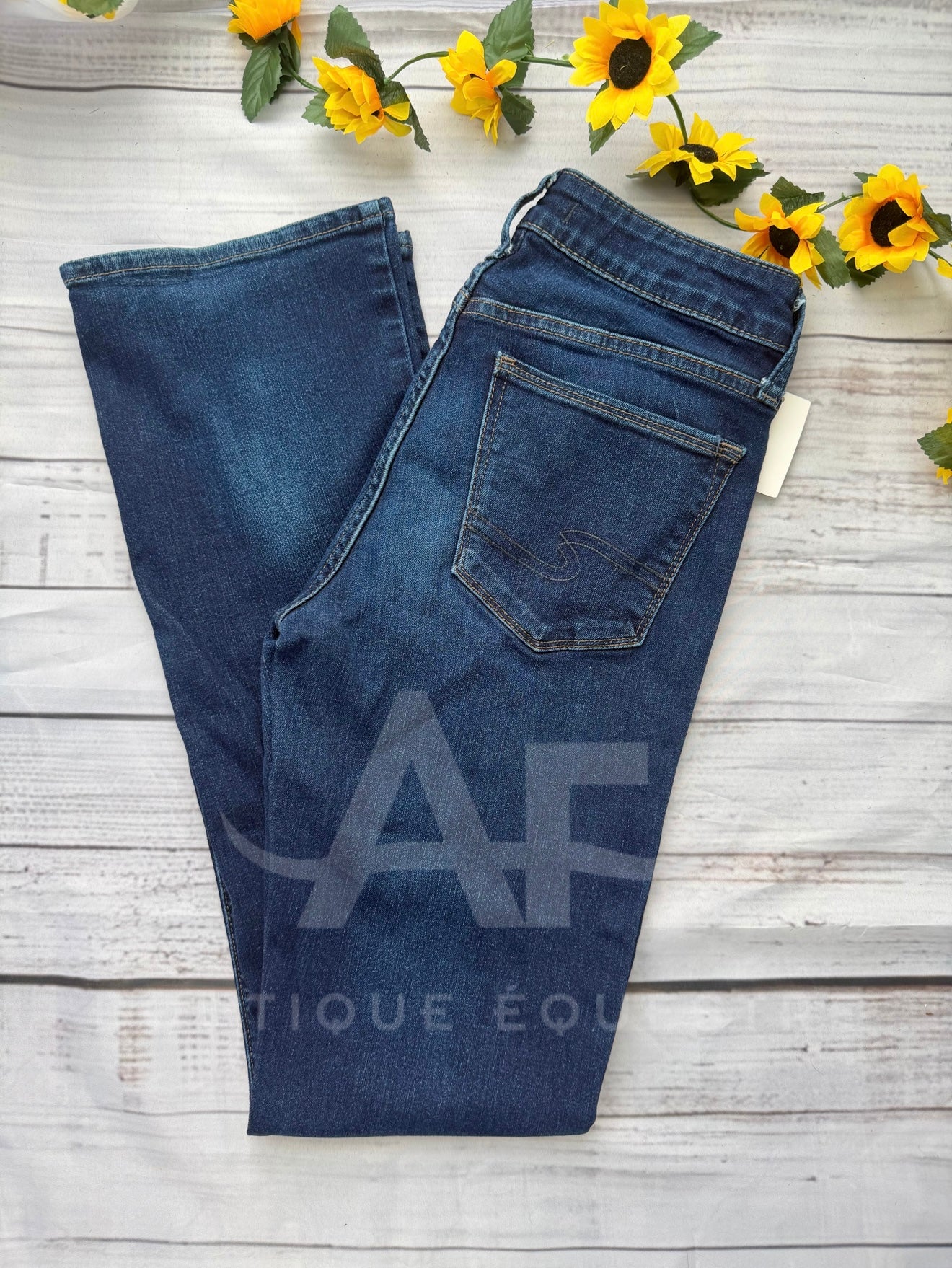 Silver | Avery | 29x33