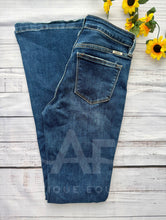 Load the image into the gallery, Kancan | Hartsville | 26x34
