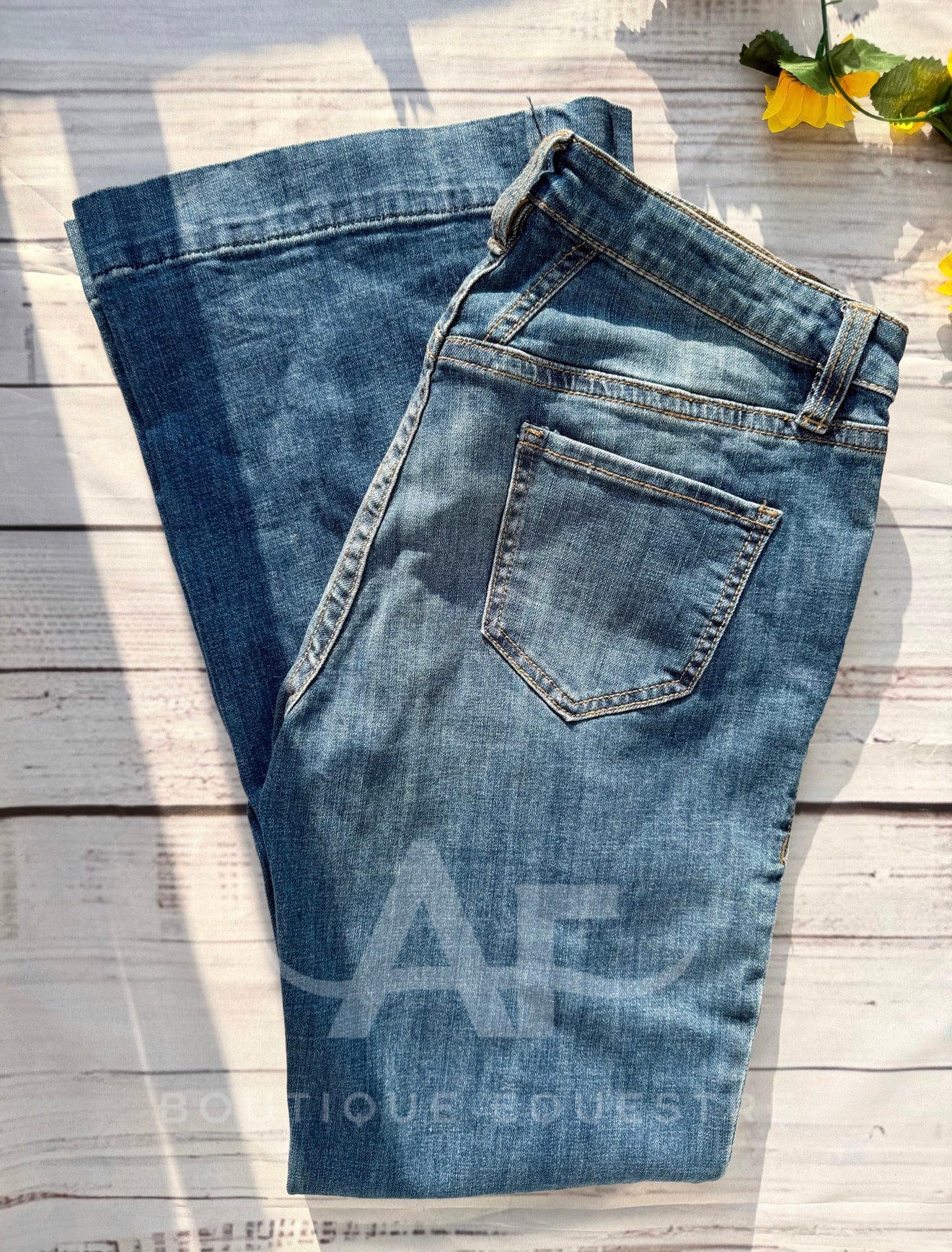 Rock & Roll | V Back Trouser | 29x34