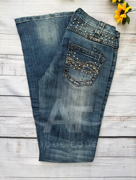 Cowgirl Tuff | Extreme Stud | 25x33