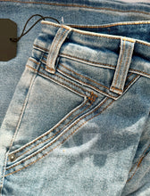 Load the image into the gallery, Rock &amp; Roll | Grace Flare
