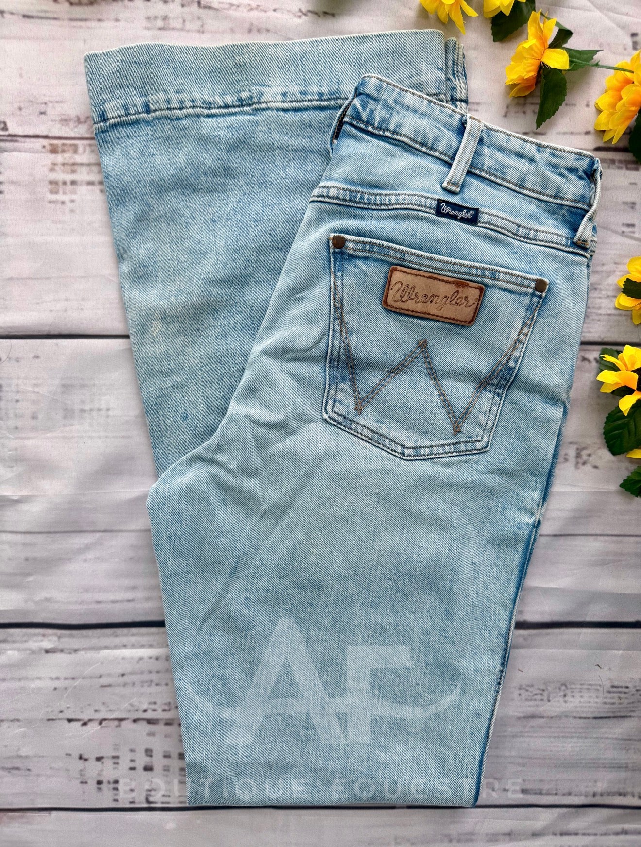 Wrangler | Florence Wash Retro Bailey Trouser |  30x34