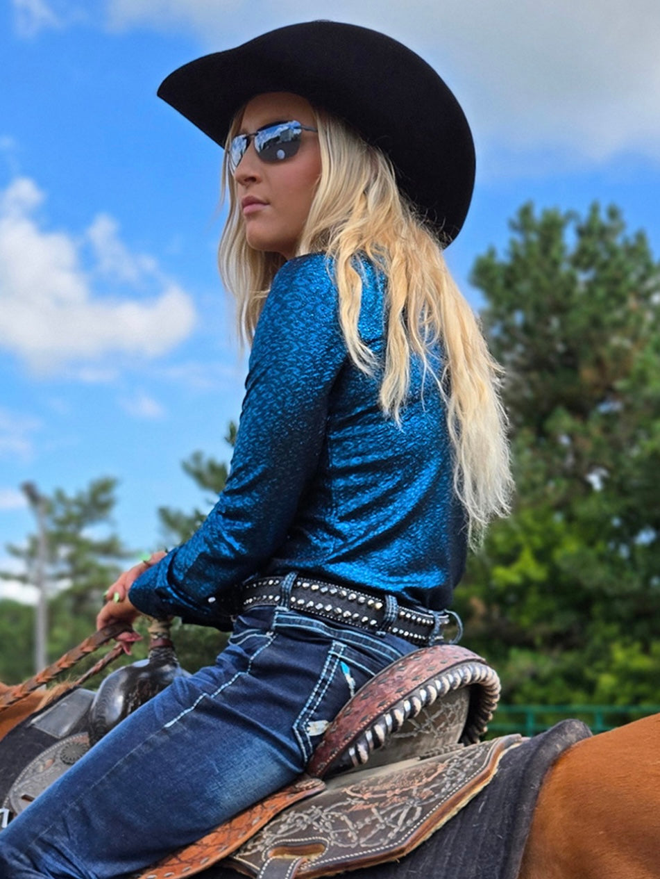 Cowgirl Tuff | Chemise Pullover | Teal Shimmer