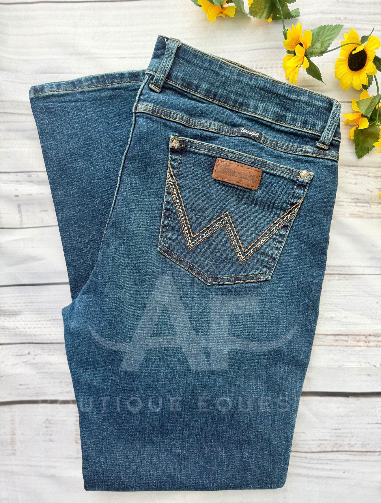 Wrangler | Retro Mae Gayle | 35x32