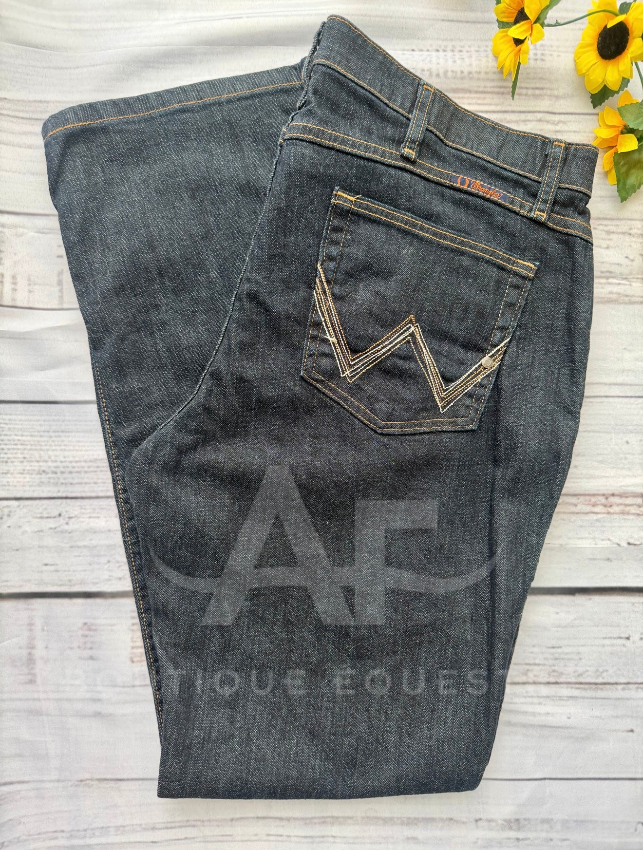 Wrangler | Q-Baby Dark Dynasty | 17/18x34