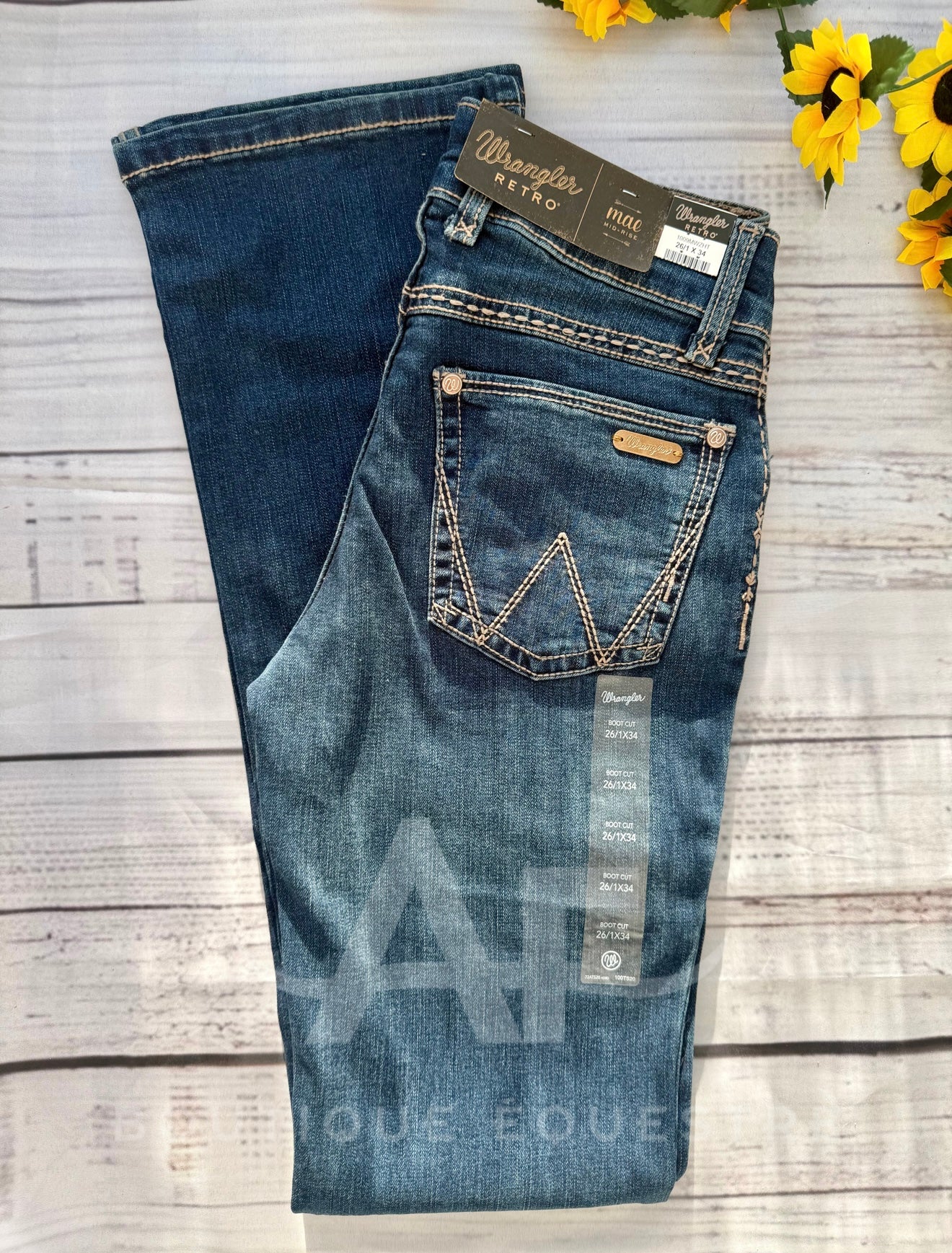 Wrangler | Retro Mae Kylie