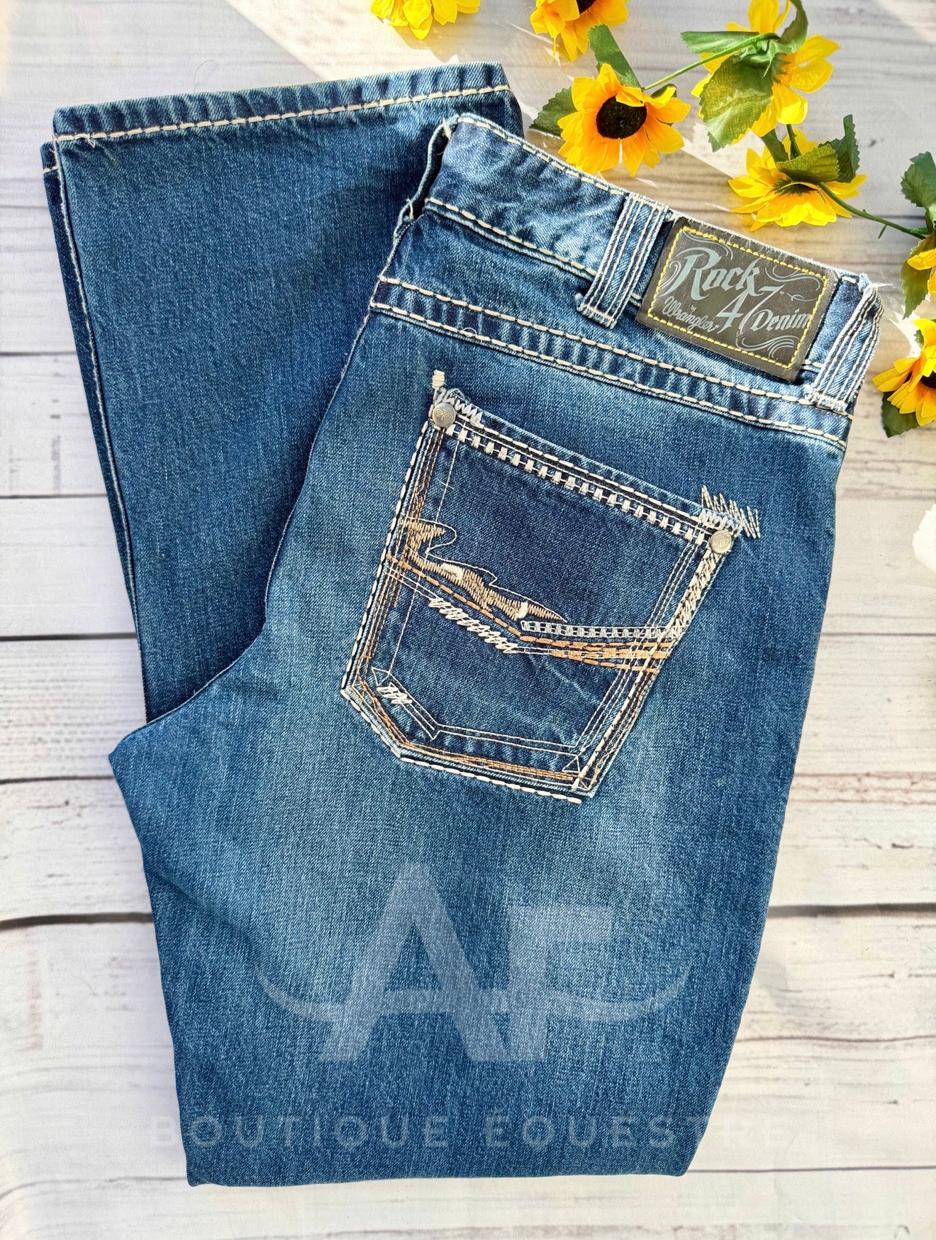 Wrangler | Rock 47 | 36x32