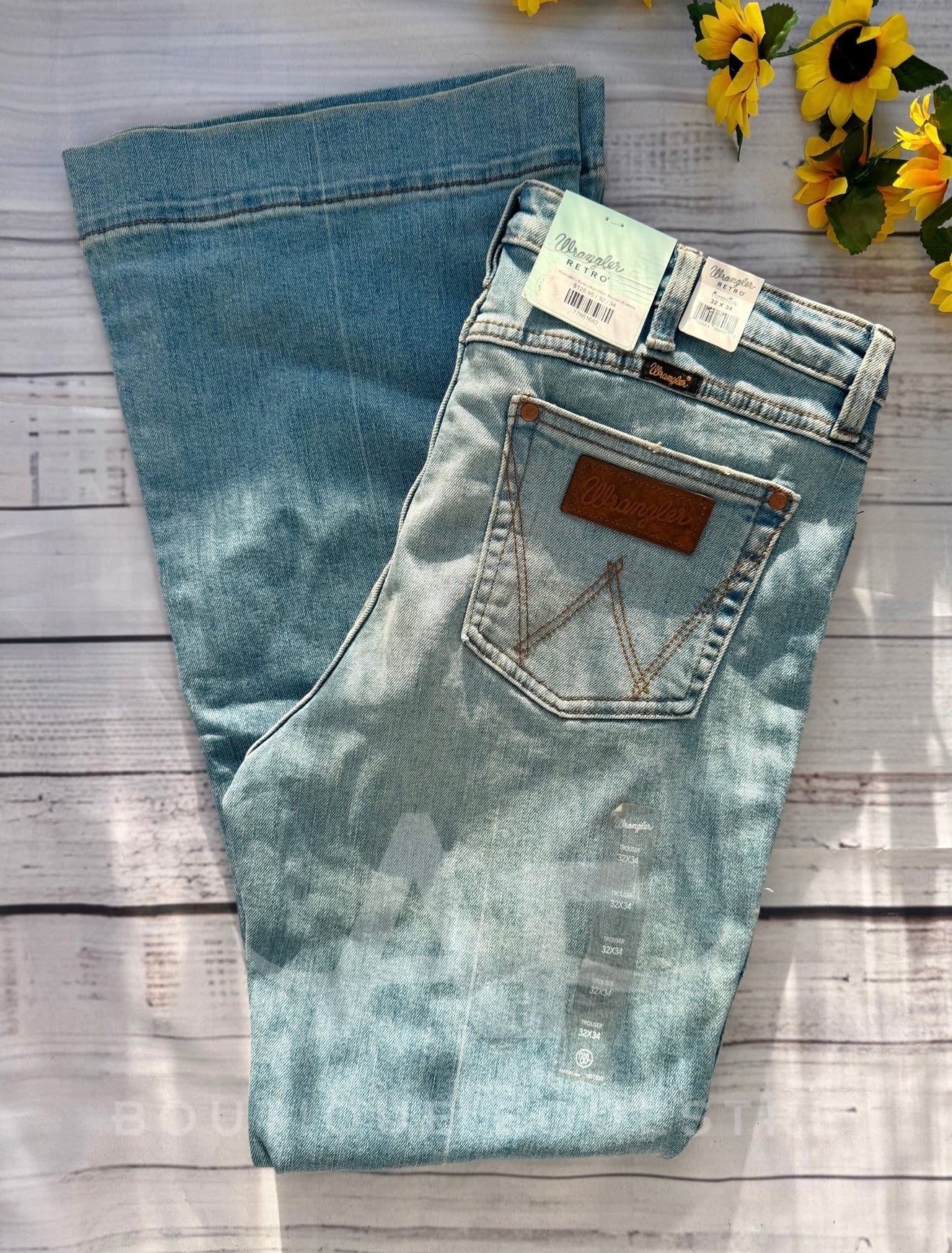 Wrangler High Emma Trouser (31x34 & 32x34)