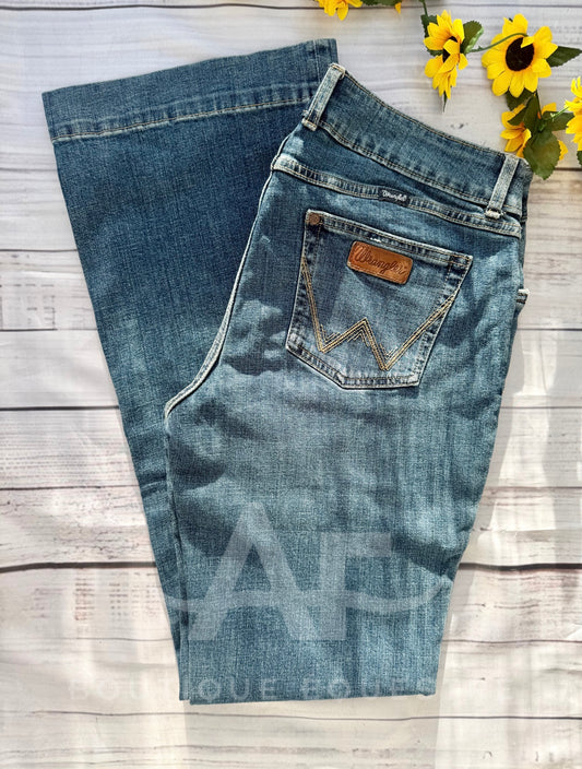 Wrangler | Retro Mae Devon Wide Trouser | 15x36