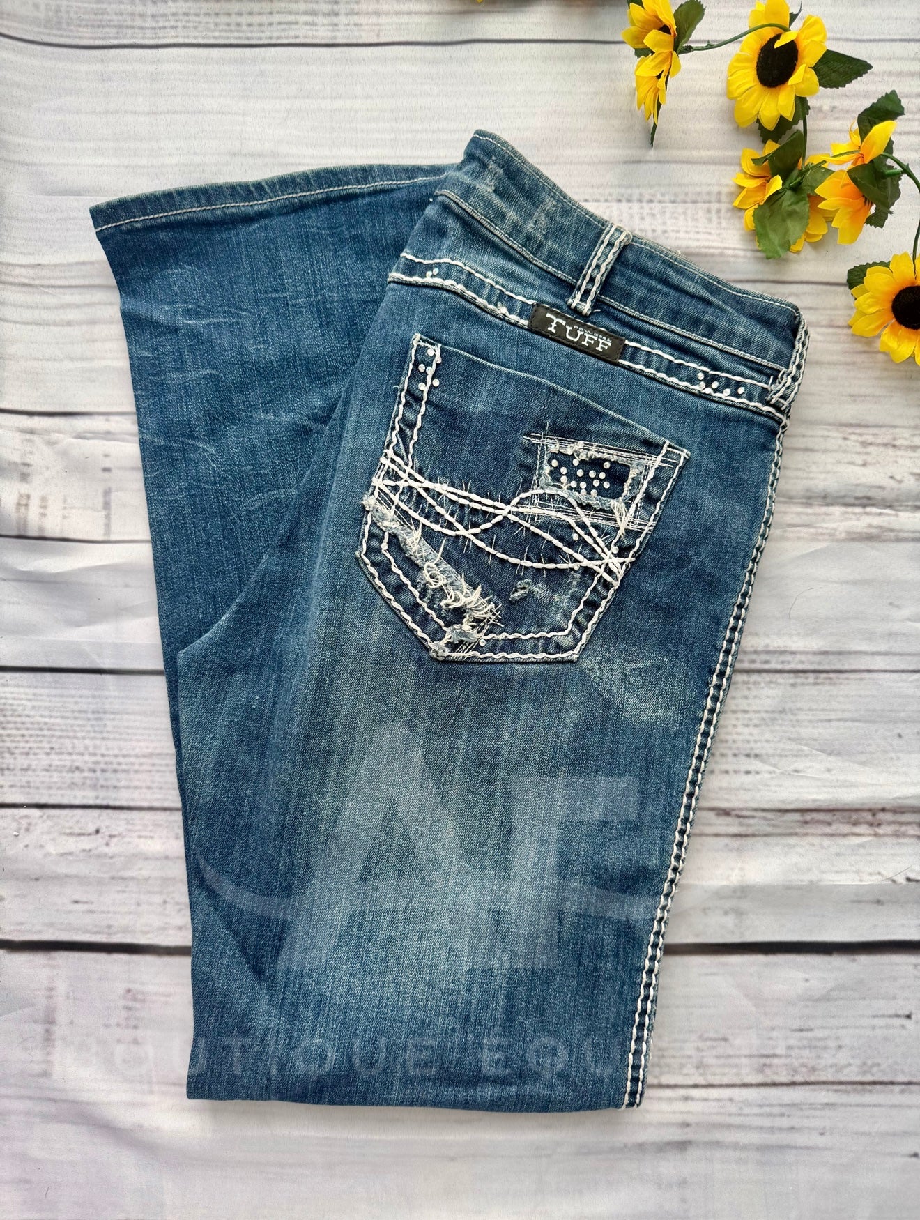 Cowgirl Tuff | Angie | 33x31