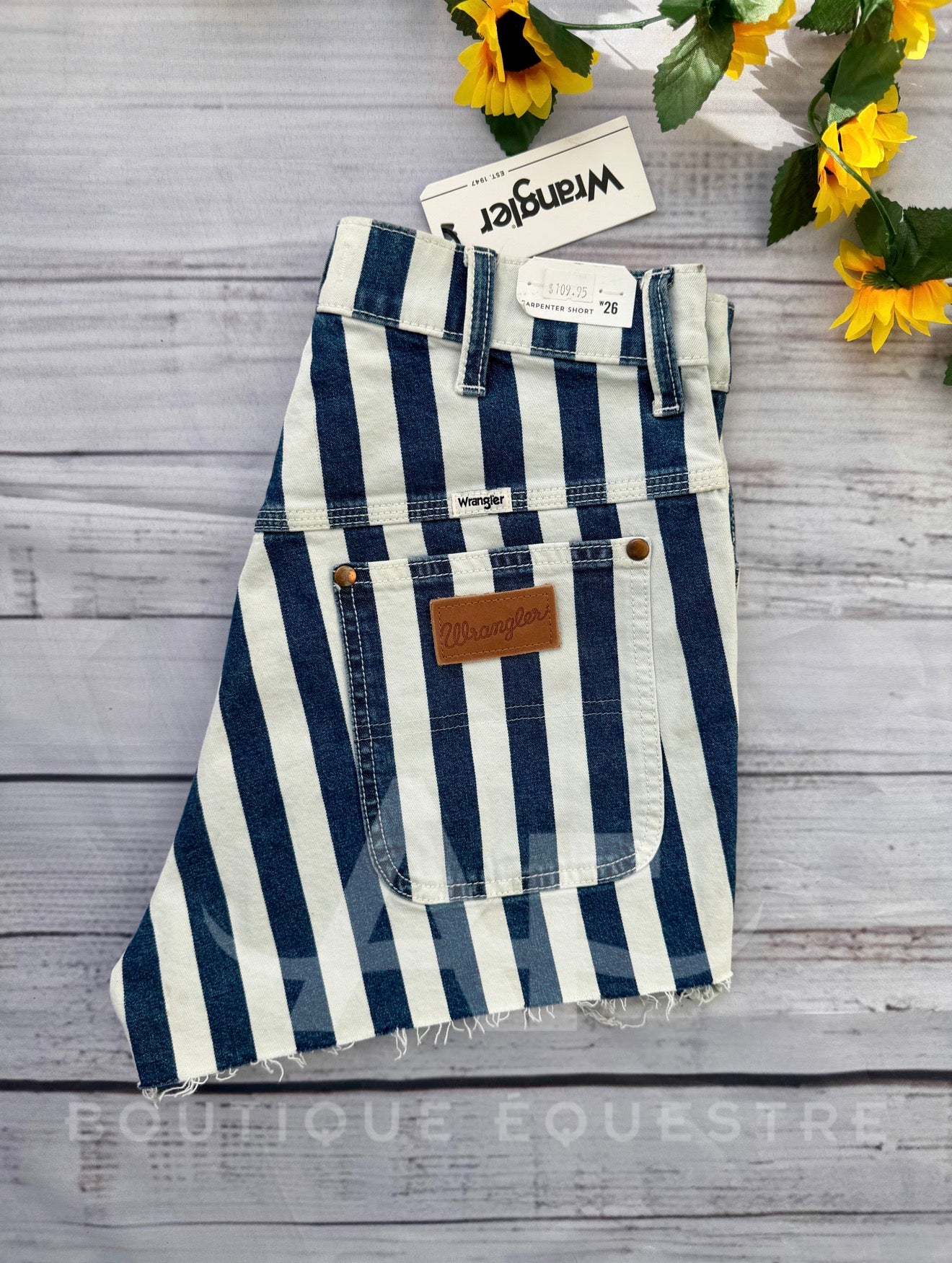 Wrangler | Striped Frayed Hem Shorts