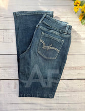 Load the image into the gallery, Wrangler | Bootcut | 7x32
