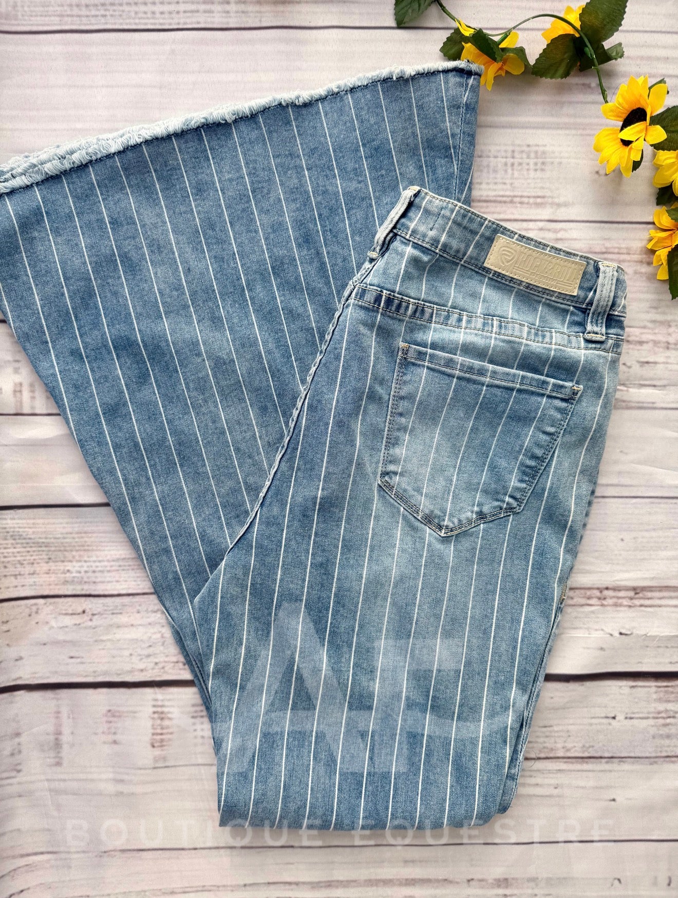 Rock & Roll | Suzi White Stripe Bells | 31x34