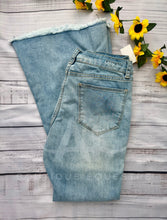 Load the image into the gallery, Grace in LA 30x34
