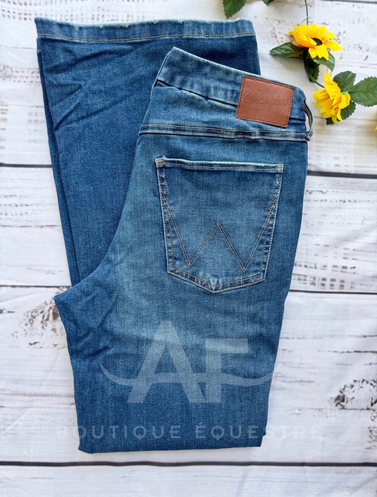 Wrangler | Bespoke Flare | 31x30