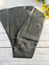 Load the image into the gallery, Rock &amp; Roll | Leather Flare
