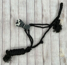 Load the image into the gallery, Licol | Mule Tape Gris, Noir &amp; Blanc Noseband
