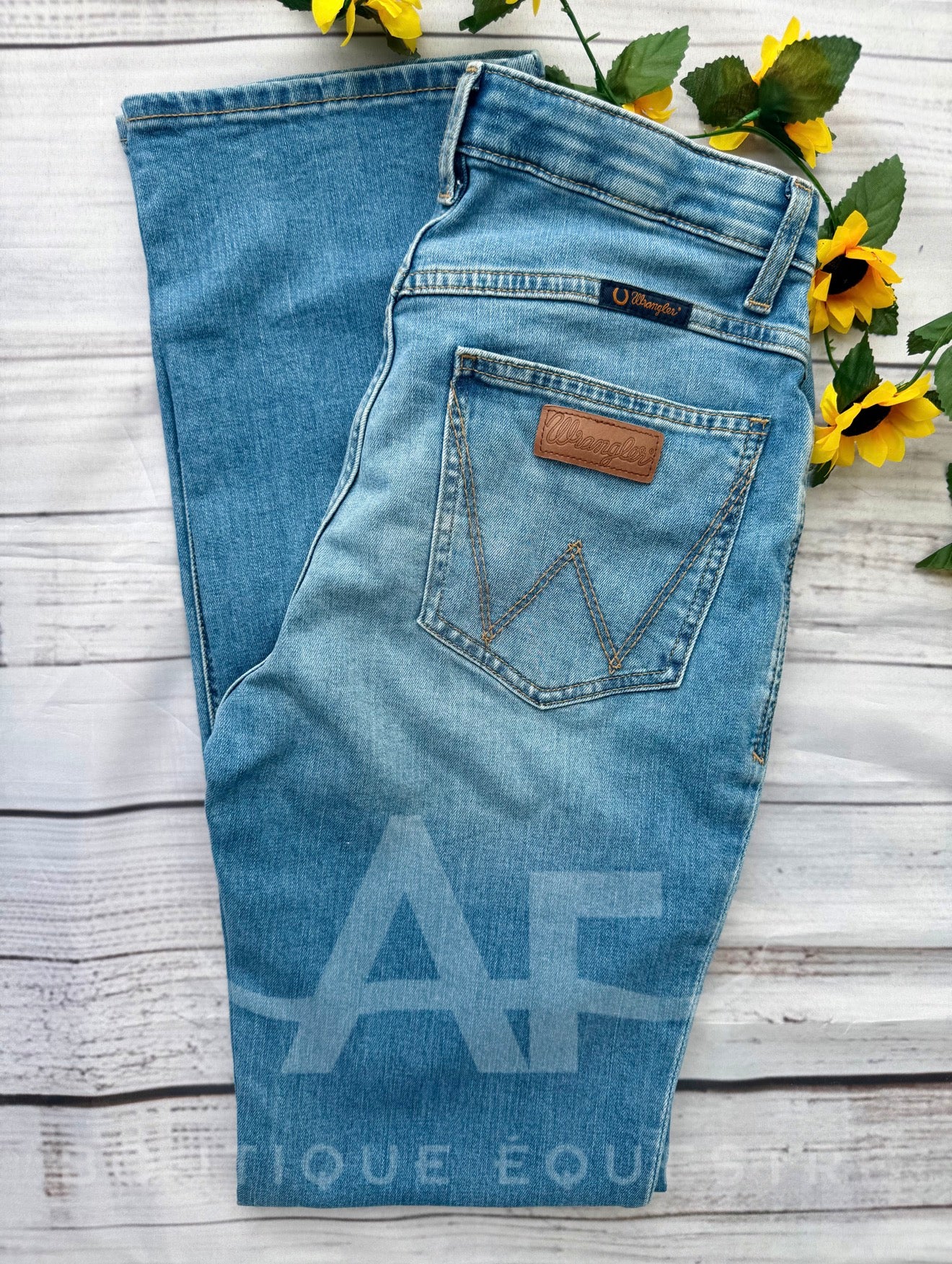 Wrangler | Willow Sophia | 30x34