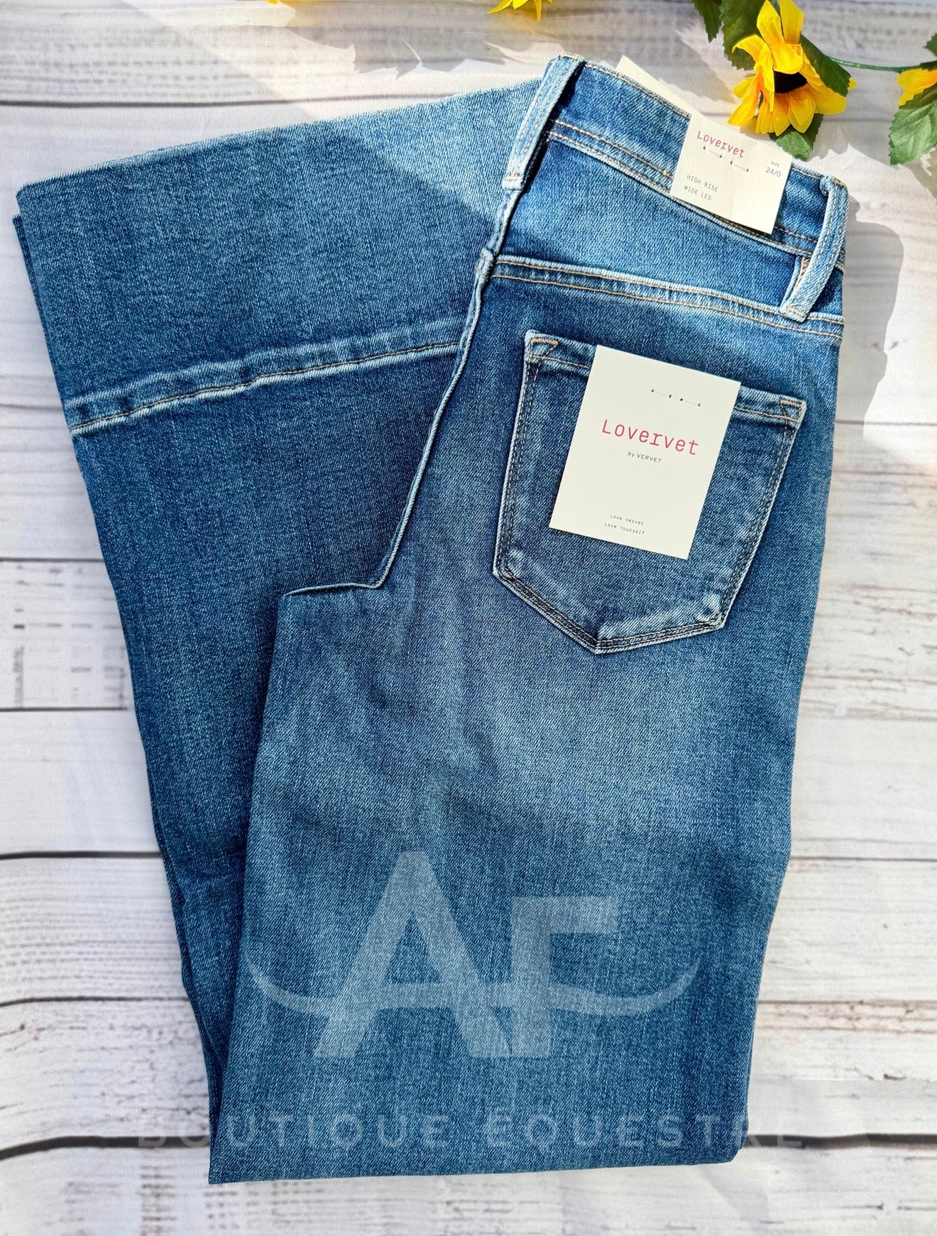 Vervet | Wide Leg High Line