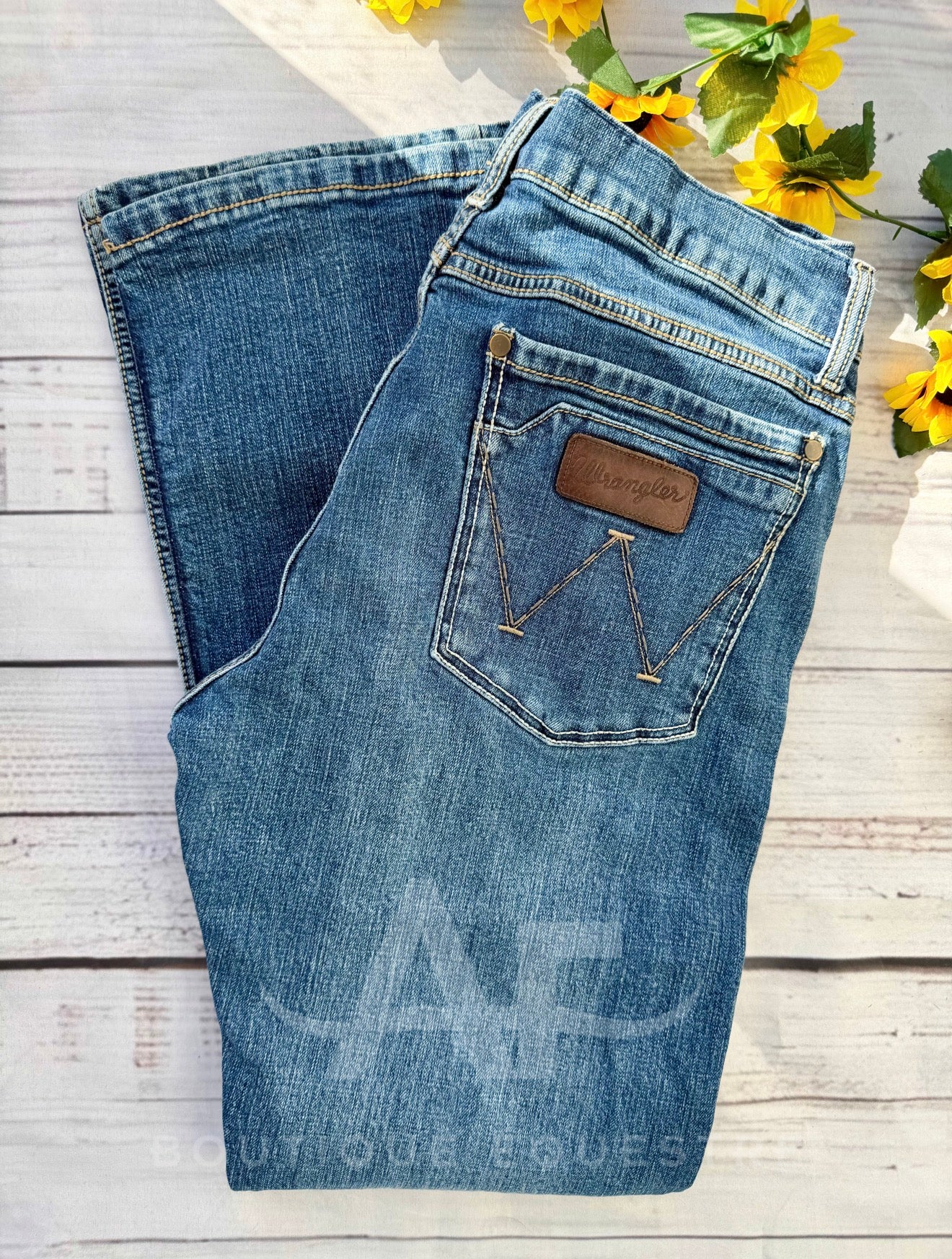 Wrangler | Retro Layton | 32x32